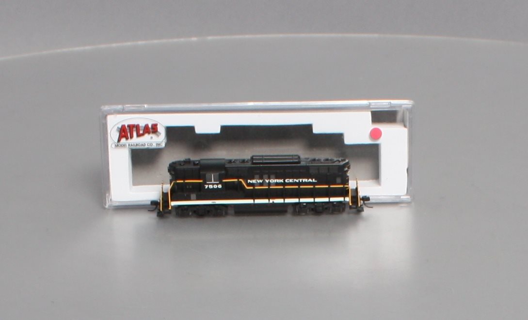 Atlas 40002974 N New York Central GP-9 TT Diesel Locomotive with DCC #7506