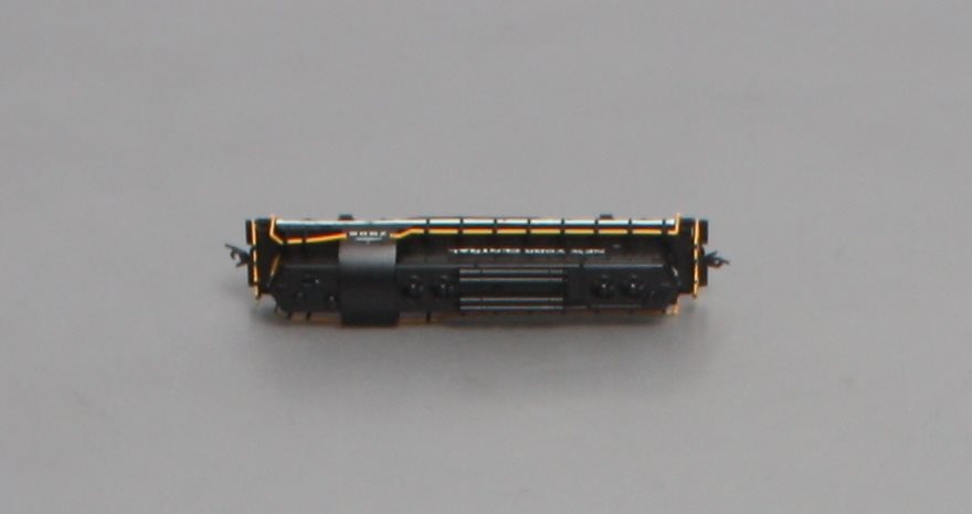 Atlas 40002974 N New York Central GP-9 TT Diesel Locomotive with DCC #7506