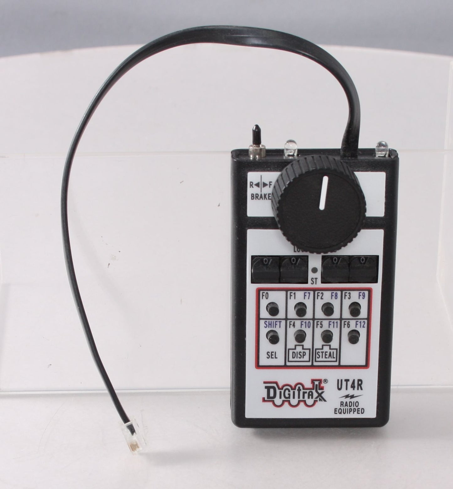 Digitrax UT4R Simplex Radio Equipped Utility Throttle w/ 4 Digit Addressing EX