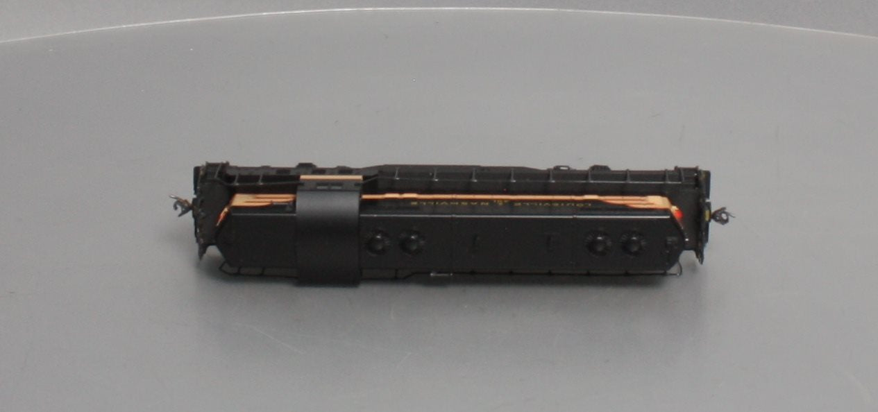Atlas 8240 HO Scale Lousiville & Nashville #401 GP-7 Diesel Locomotive LN/Box