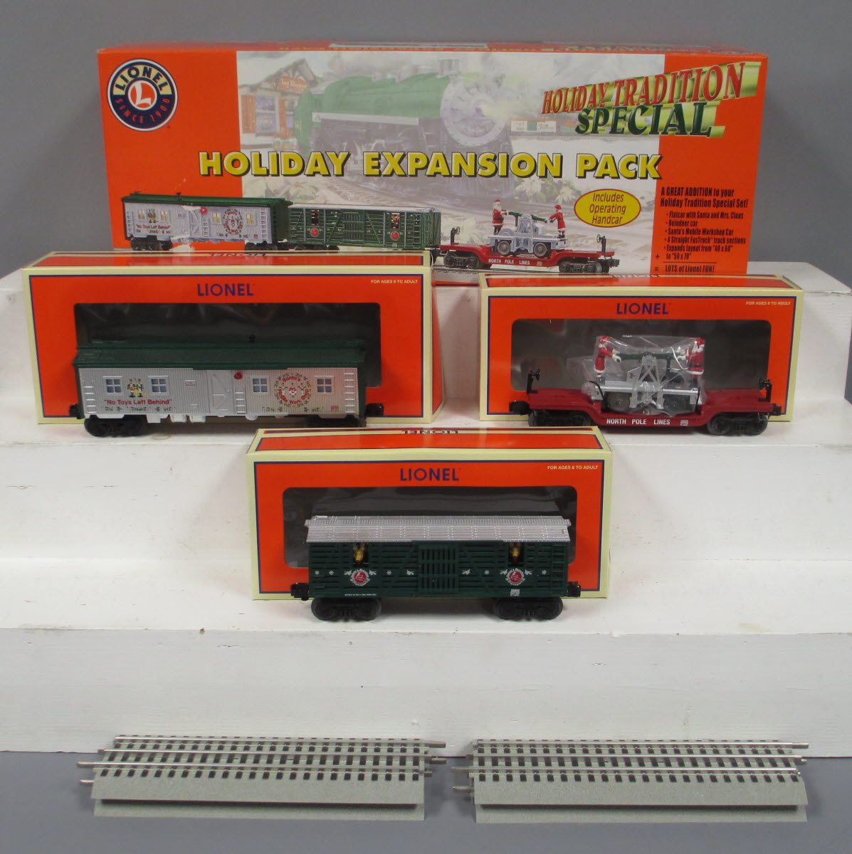 Lionel 6-30011 O Gauge Holiday Expansion Pack Set LN/Box