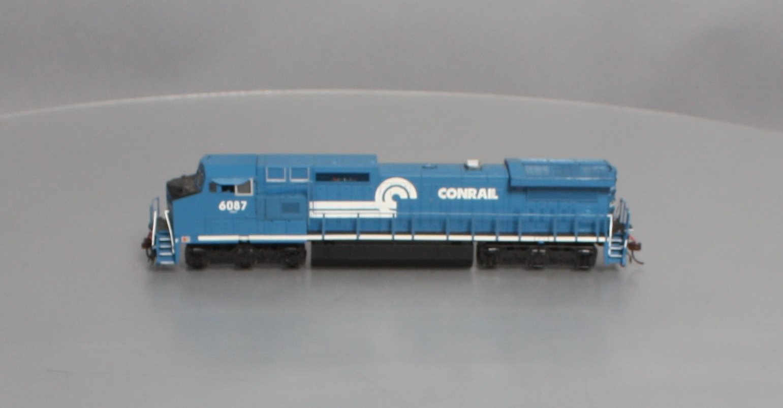 Bachmann 83504 Conrail Dash 8-40CW w/DCC #6087