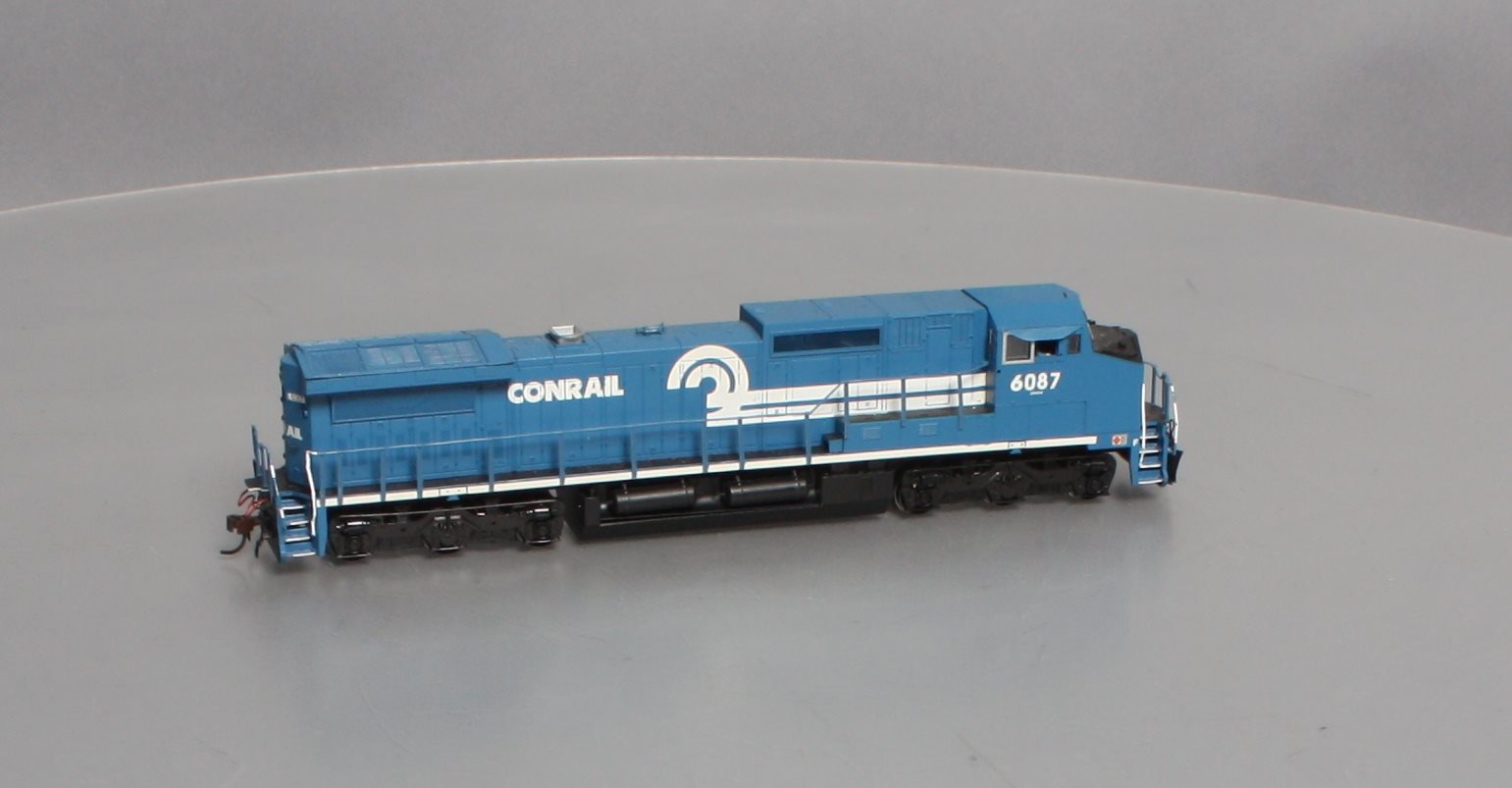 Bachmann 83504 Conrail Dash 8-40CW w/DCC #6087