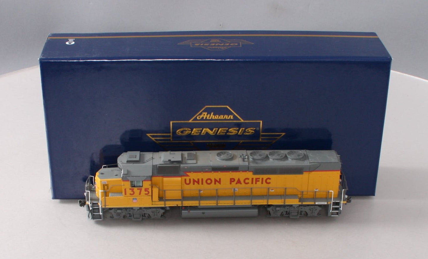Athearn G63785 HO Union Pacific GP40P-2 Diesel Locomotive with DCC & Sound #1375