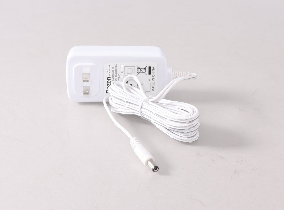 Menards 279-4050 Power Adapter 4.5V/5A Oneoutlet LN/Box