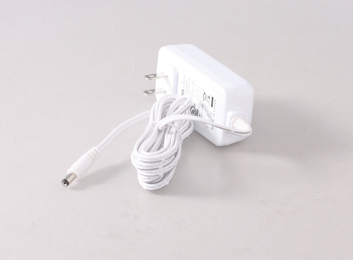 Menards 279-4050 Power Adapter 4.5V/5A Oneoutlet LN/Box