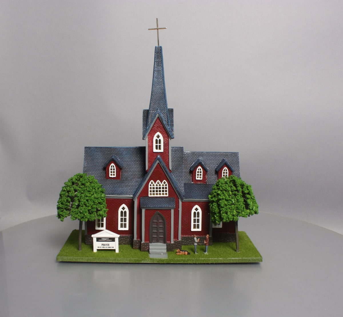Menards 279-6151 O Red Trinity Church EX/Box