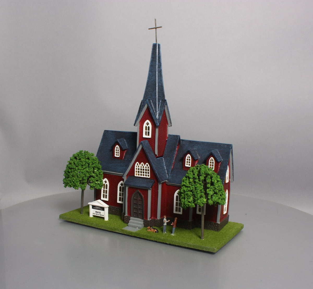 Menards 279-6151 O Red Trinity Church EX/Box