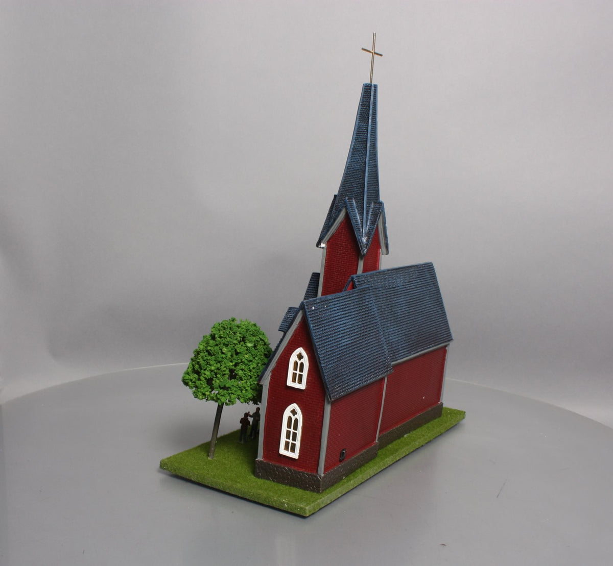 Menards 279-6151 O Red Trinity Church EX/Box