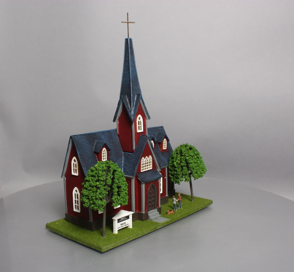 Menards 279-6151 O Red Trinity Church EX/Box