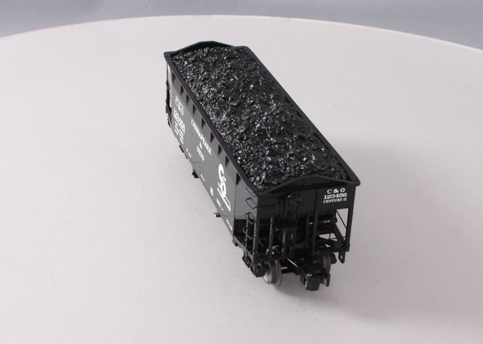 Lionel 6-17036 O Gauge Chesapeake and Ohio 50 Ton Offset Coal Hopper #123456 LN/Box