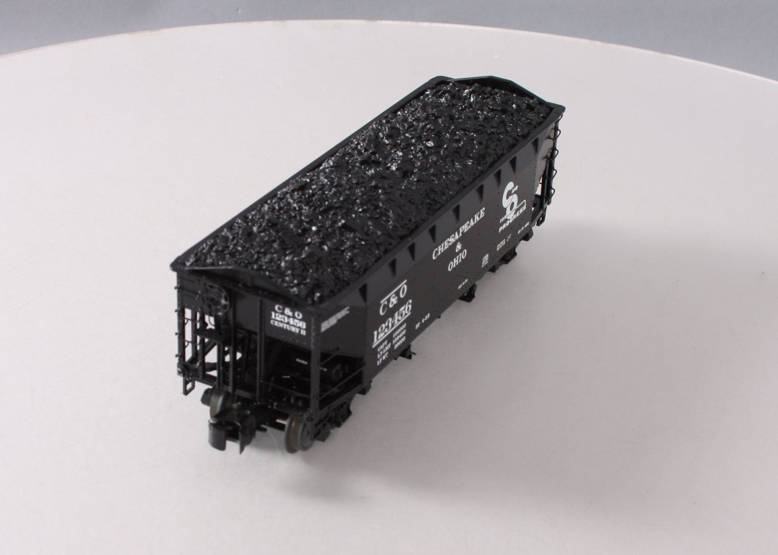 Lionel 6-17036 O Gauge Chesapeake and Ohio 50 Ton Offset Coal Hopper #123456 LN/Box