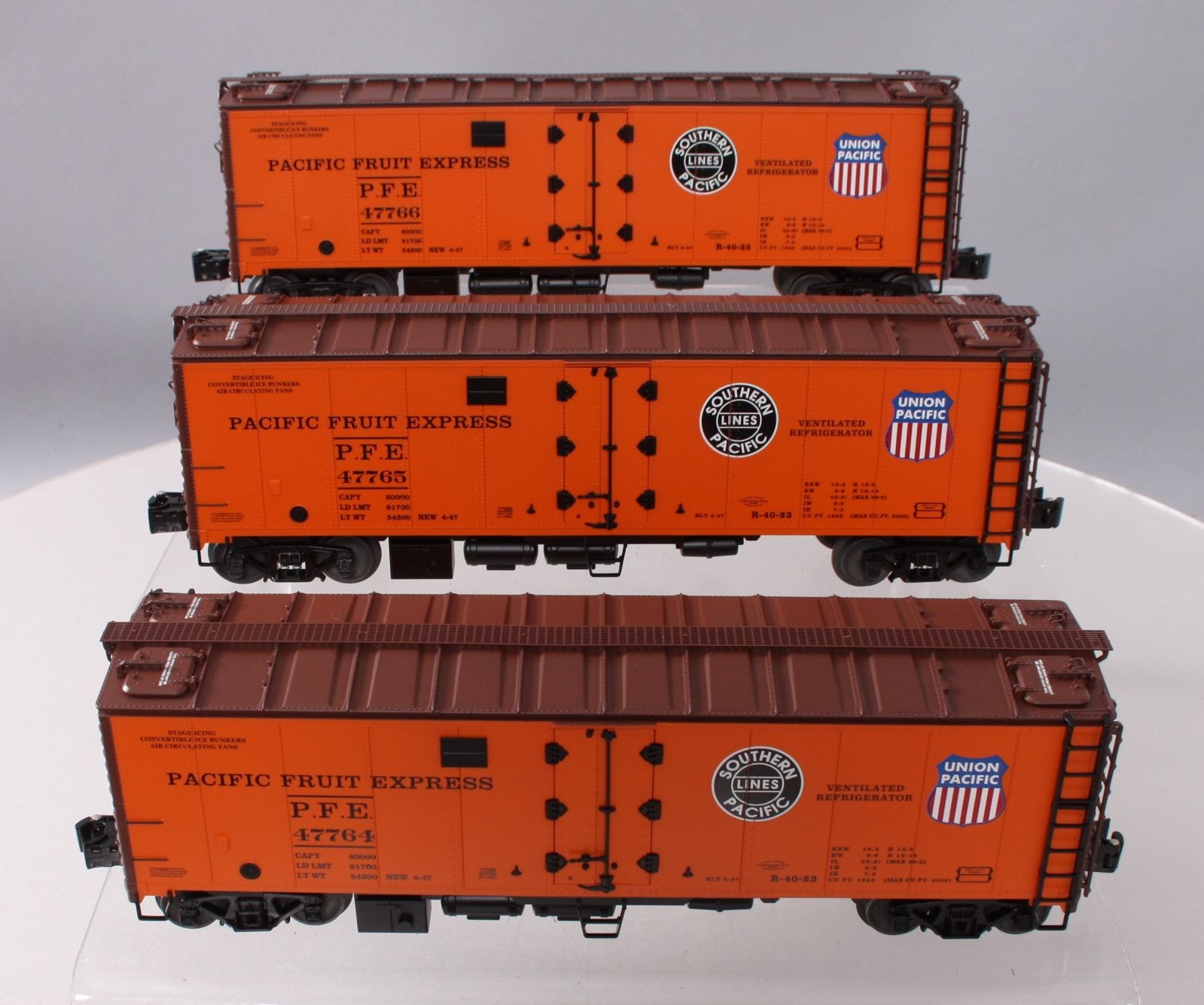 Lionel 6-11874 O Gauge Pacific Fruit Express Steel-Sided Refrigerator Cars LN/Box
