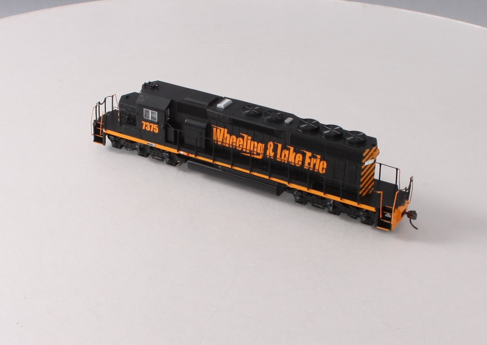 Bachmann 67011 HO Scale  W&LE SD40-2 Diesel Engine #7375