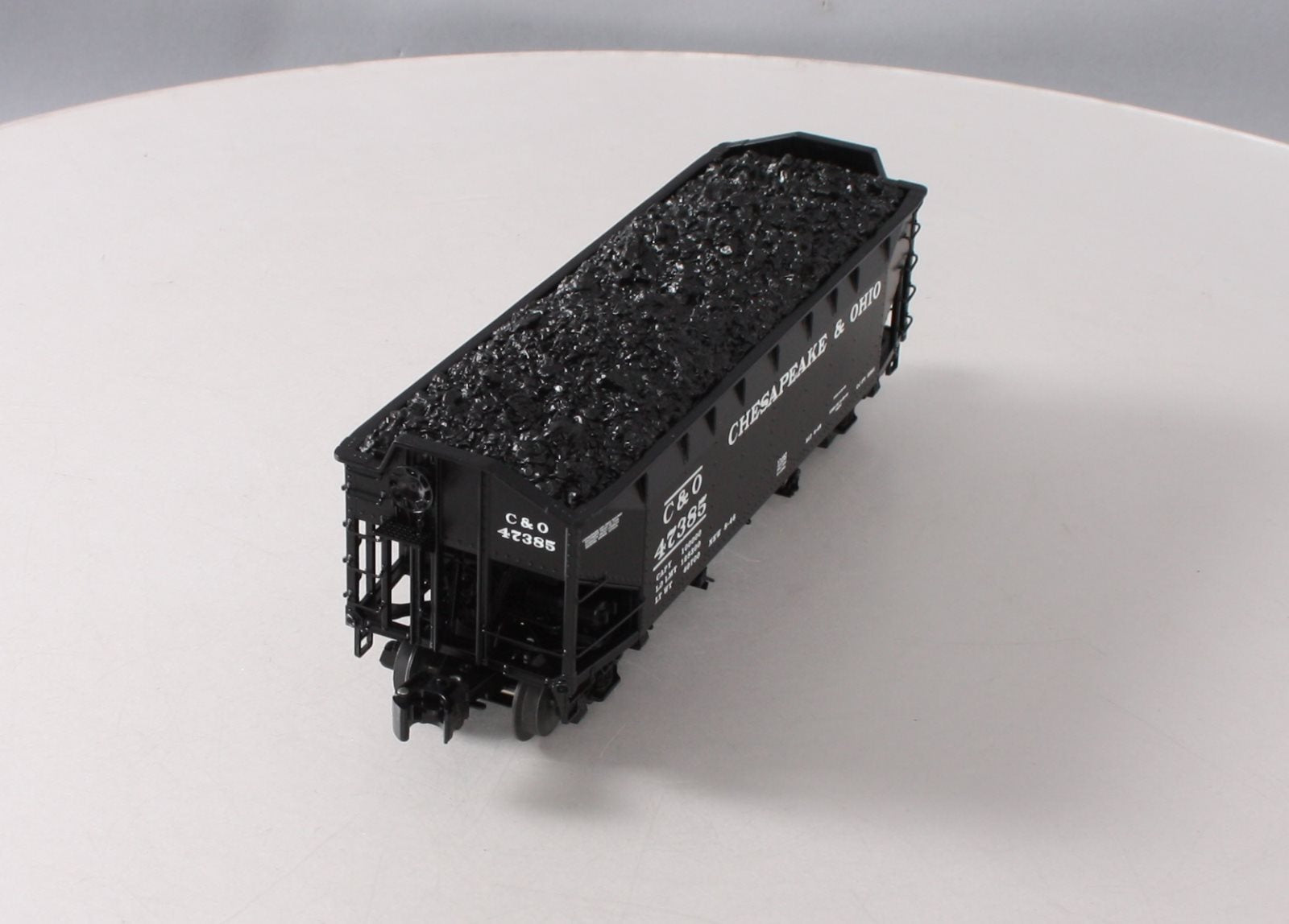Lionel 6-17062 O Gauge Chesapeake & Ohio Offset Hopper #47385 LN/Box