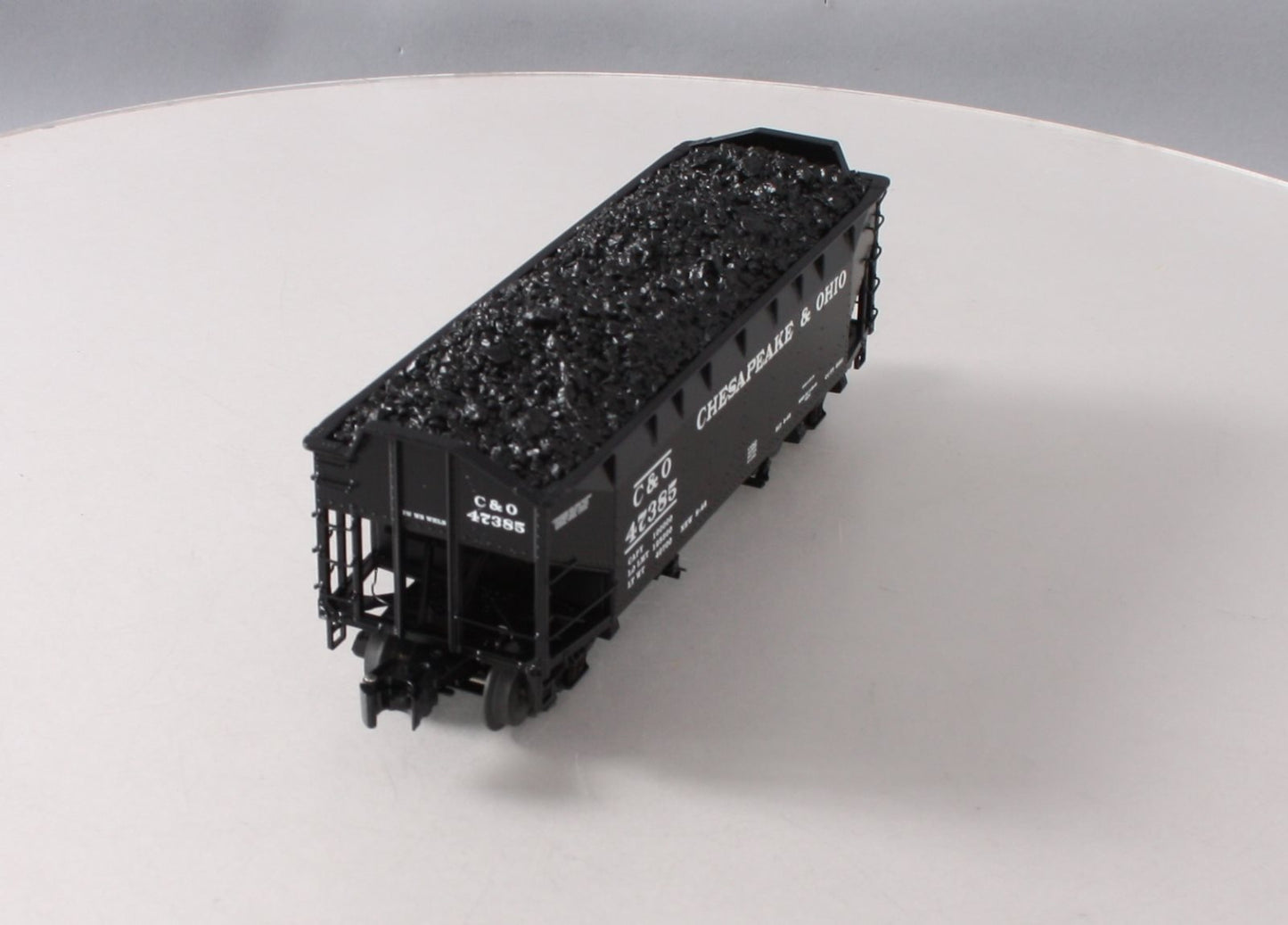 Lionel 6-17062 O Gauge Chesapeake & Ohio Offset Hopper #47385 LN/Box
