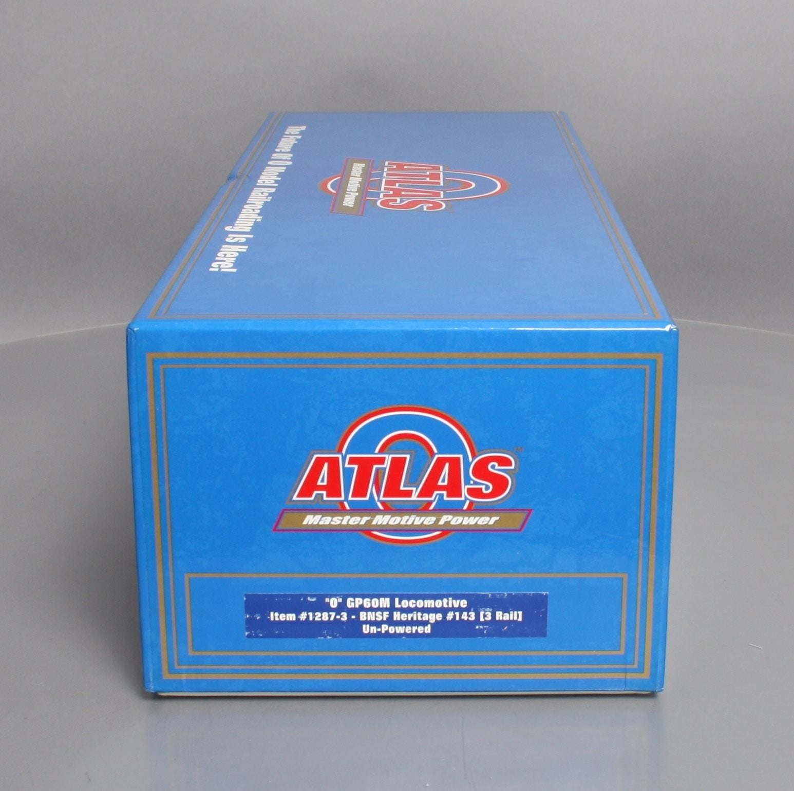 Atlas 1287-3 O BNSF Heritage Un-powered GP60M Diesel Locomotive #143 - 3-Rail EX/Box