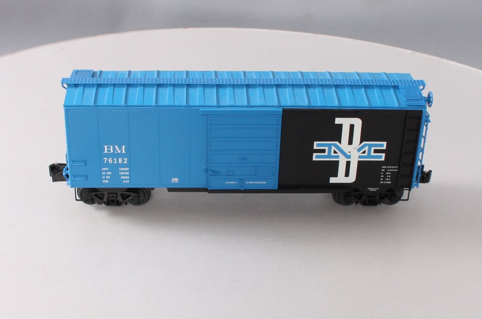 Lionel 6-17292 O Gauge Boston and Maine PS-1 Boxcar #76182
