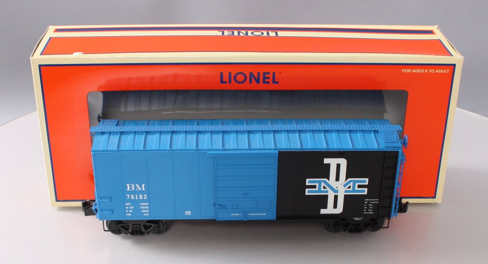 Lionel 6-17292 O Gauge Boston and Maine PS-1 Boxcar #76182