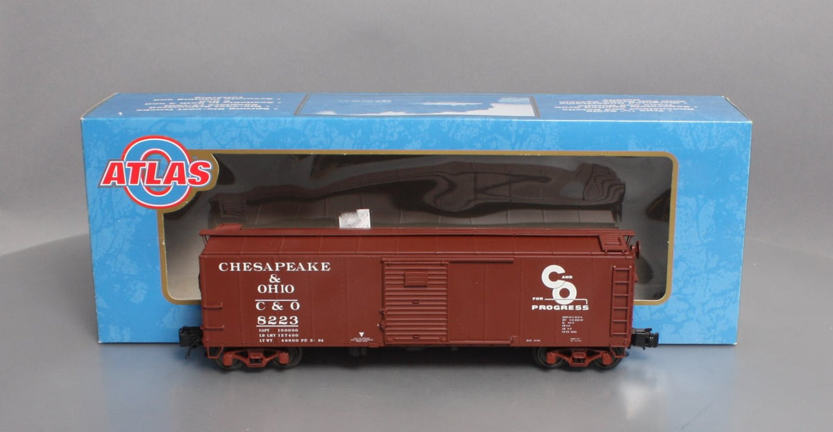 Atlas 8762-3 O Gauge Chesapeake & Ohio ARA Xr29" Steel Boxcar #8223 - 3-Rail LN/Box
