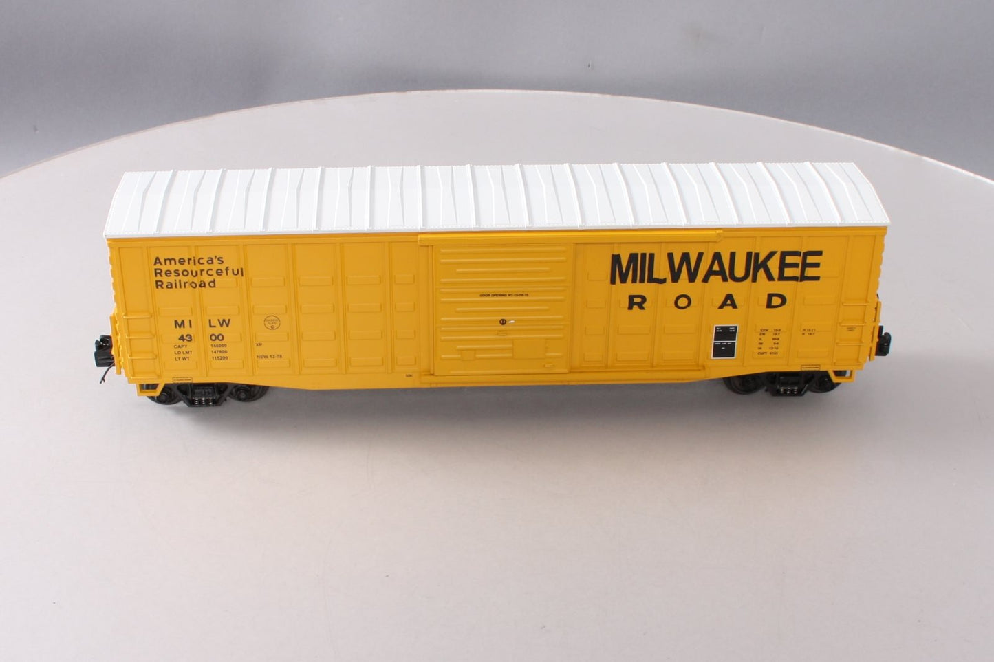 MTH 20-93338 O Milwaukee Road 50' Waffle Box Car #4300 LN/Box