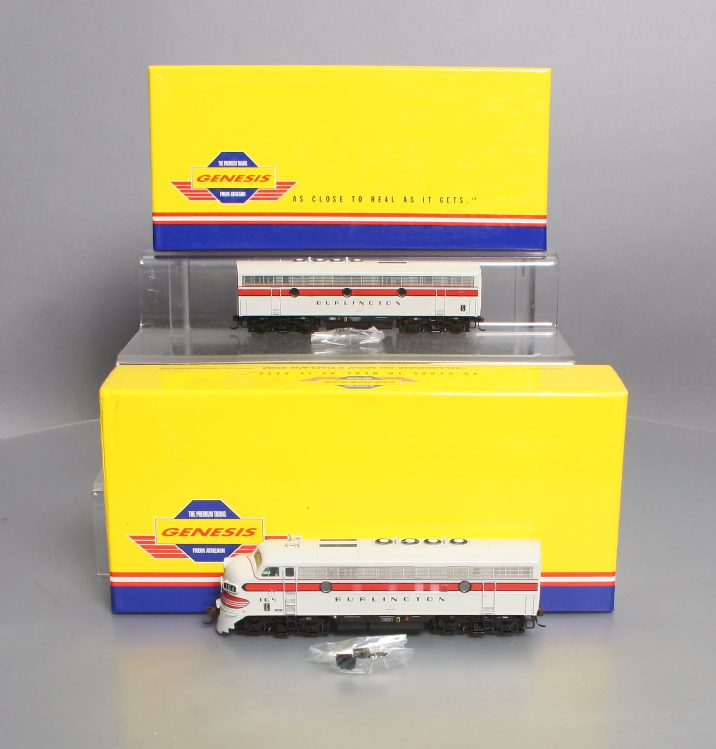 Athearn G2703 HO CB&Q F3A/B Diesel Locomotive Set #164C/B LN/Box