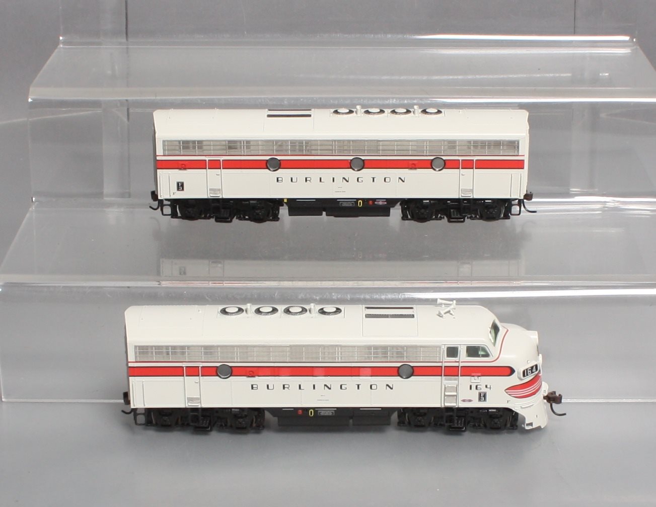 Athearn G2703 HO CB&Q F3A/B Diesel Locomotive Set #164C/B LN/Box