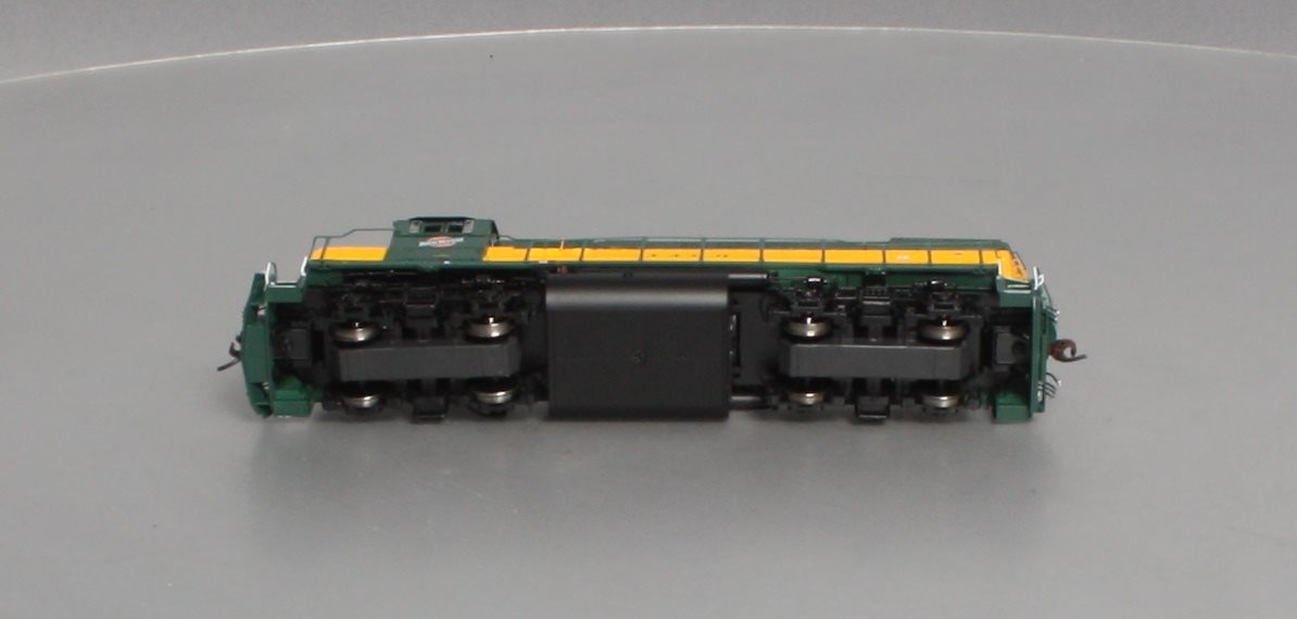 Athearn G68105 HO C&NW OY Scheme GP15-1 Diesel Locomotive w/DCC & Sound #4423