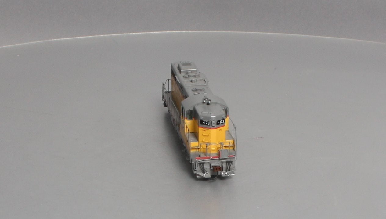 Athearn G62625 HO Union Pacific GP9 Diesel Locomotive with DCC & Sound #173