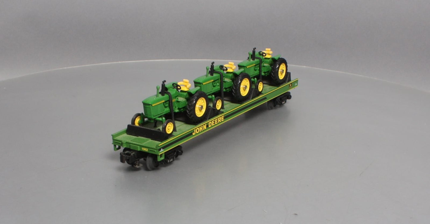 MTH 20-98361 O Gauge John Deere Flat Car w/ Three 4010 Tractors LN/Box