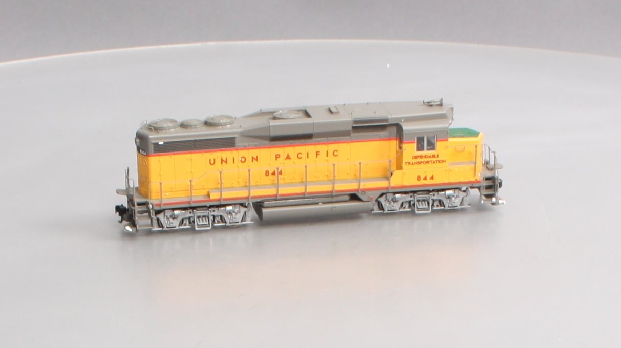 Proto 2000 23090 HO UP GP30 Phase ll Diesel Locomotive w/Dynamic Brakes #844 EX/Box