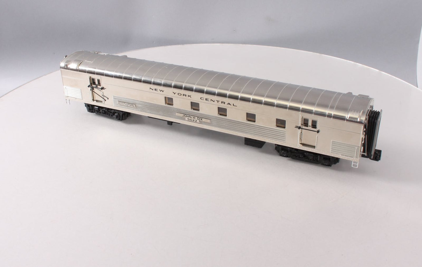MTH 20-68146 O Gauge New York Central 70' RPO Passenger Car (Ribbed)