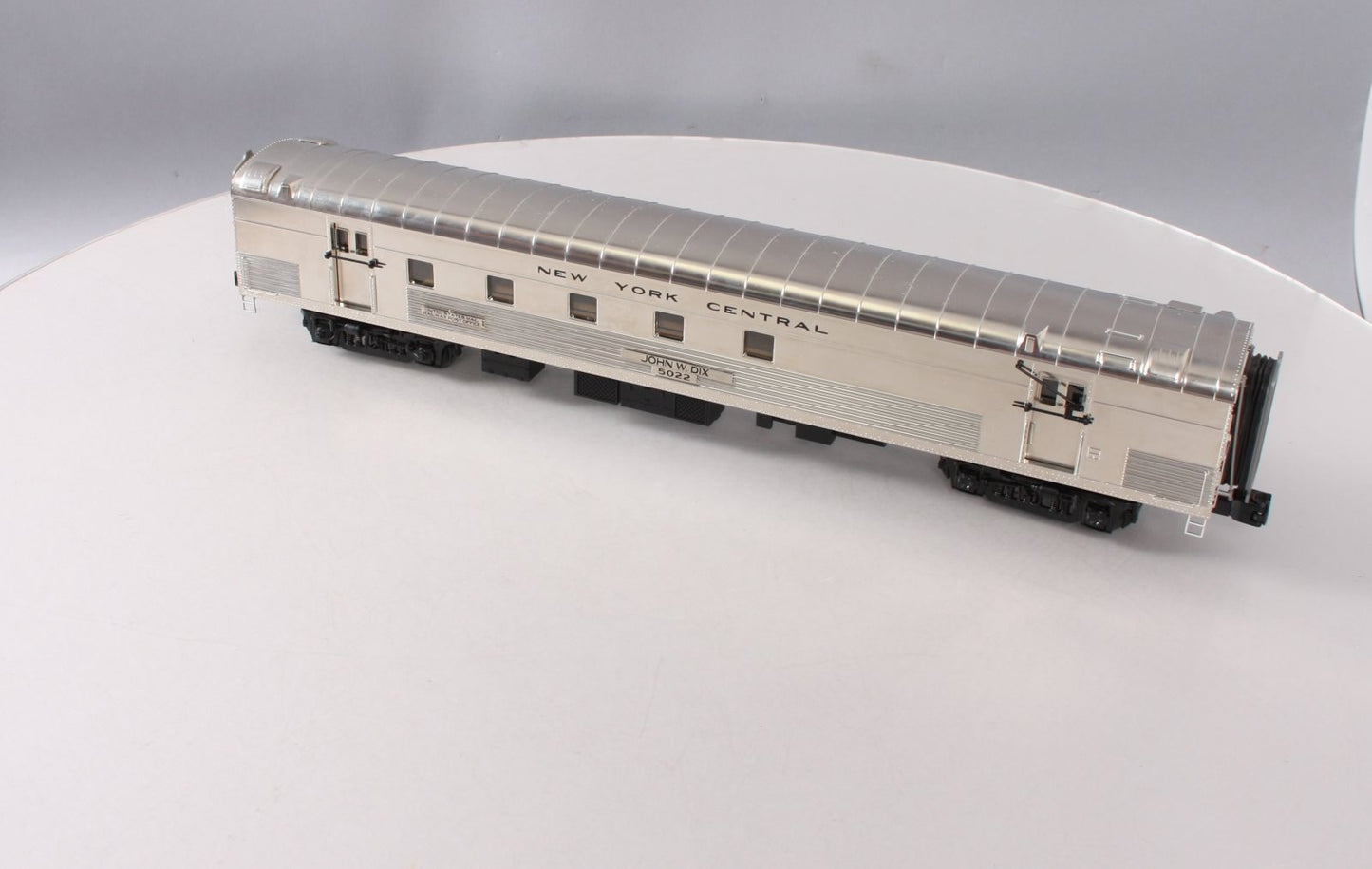 MTH 20-68146 O Gauge New York Central 70' RPO Passenger Car (Ribbed)