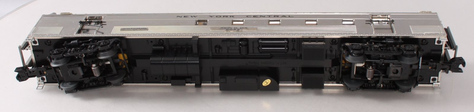 MTH 20-68146 O Gauge New York Central 70' RPO Passenger Car (Ribbed)