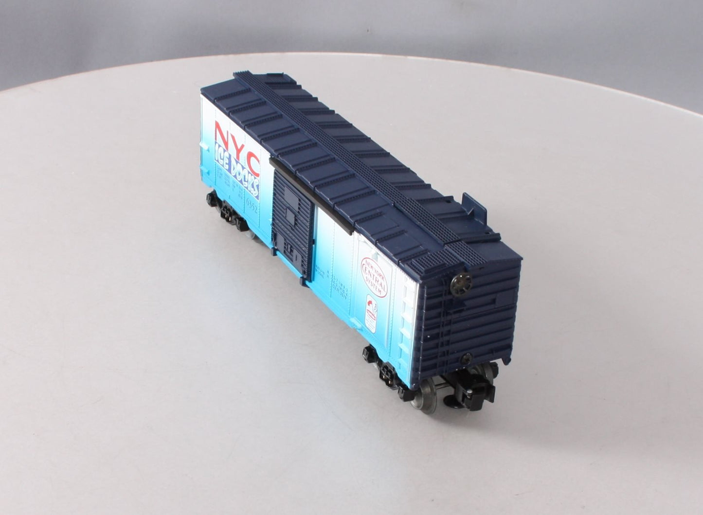 Lionel 6-16767 O Gauge New York Central Ice Docks Operating Ice Car #6352 LN/Box