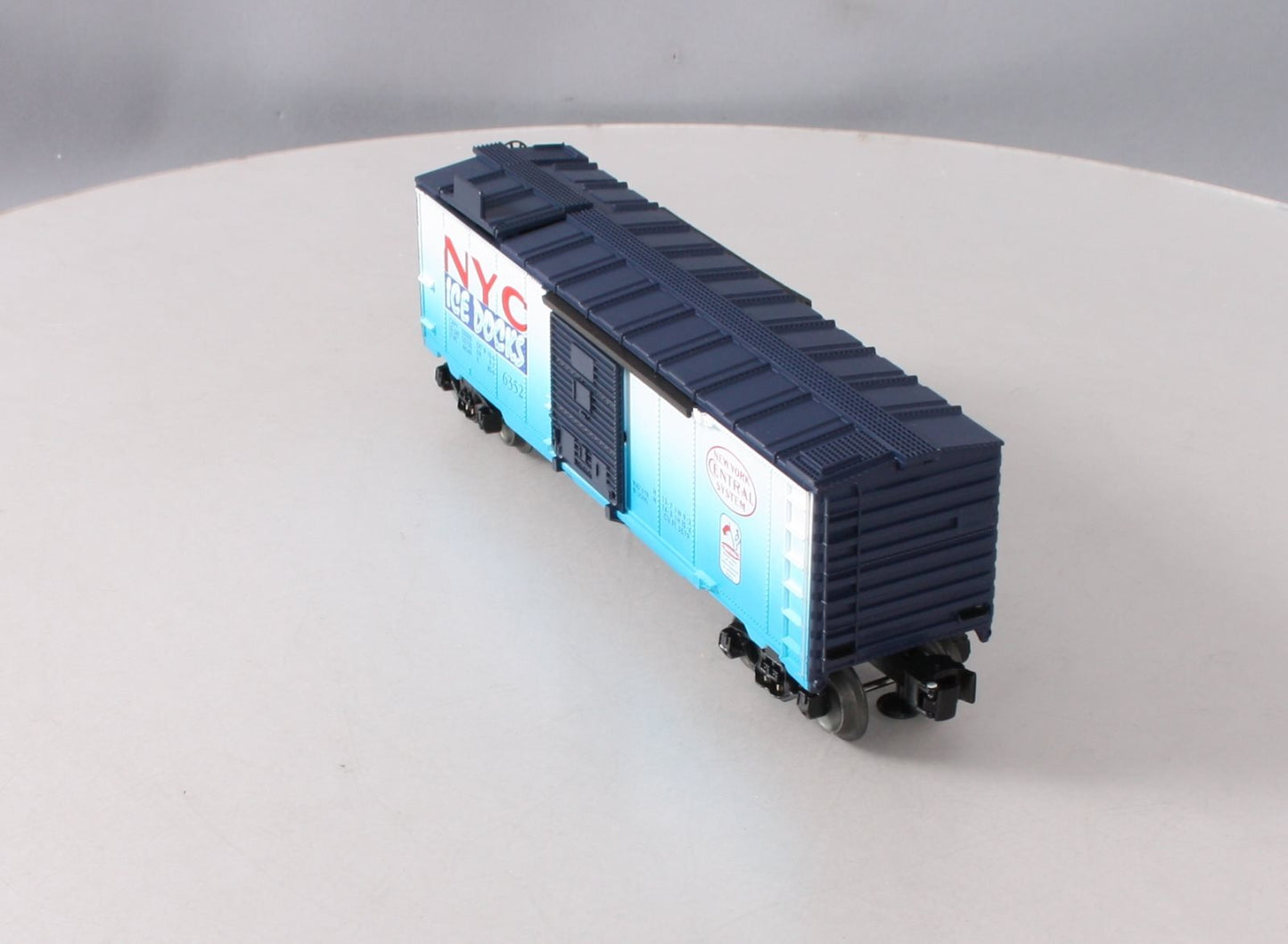 Lionel 6-16767 O Gauge New York Central Ice Docks Operating Ice Car #6352 LN/Box