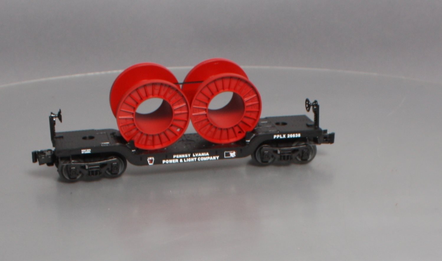 Lionel 6-26638 O Gauge PP&L Flatcar w/Reels
