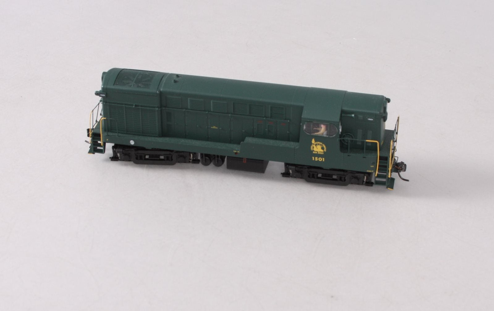 Atlas 9596 HO Scale Jersey Central H15-44 Diesel Locomotive #1501