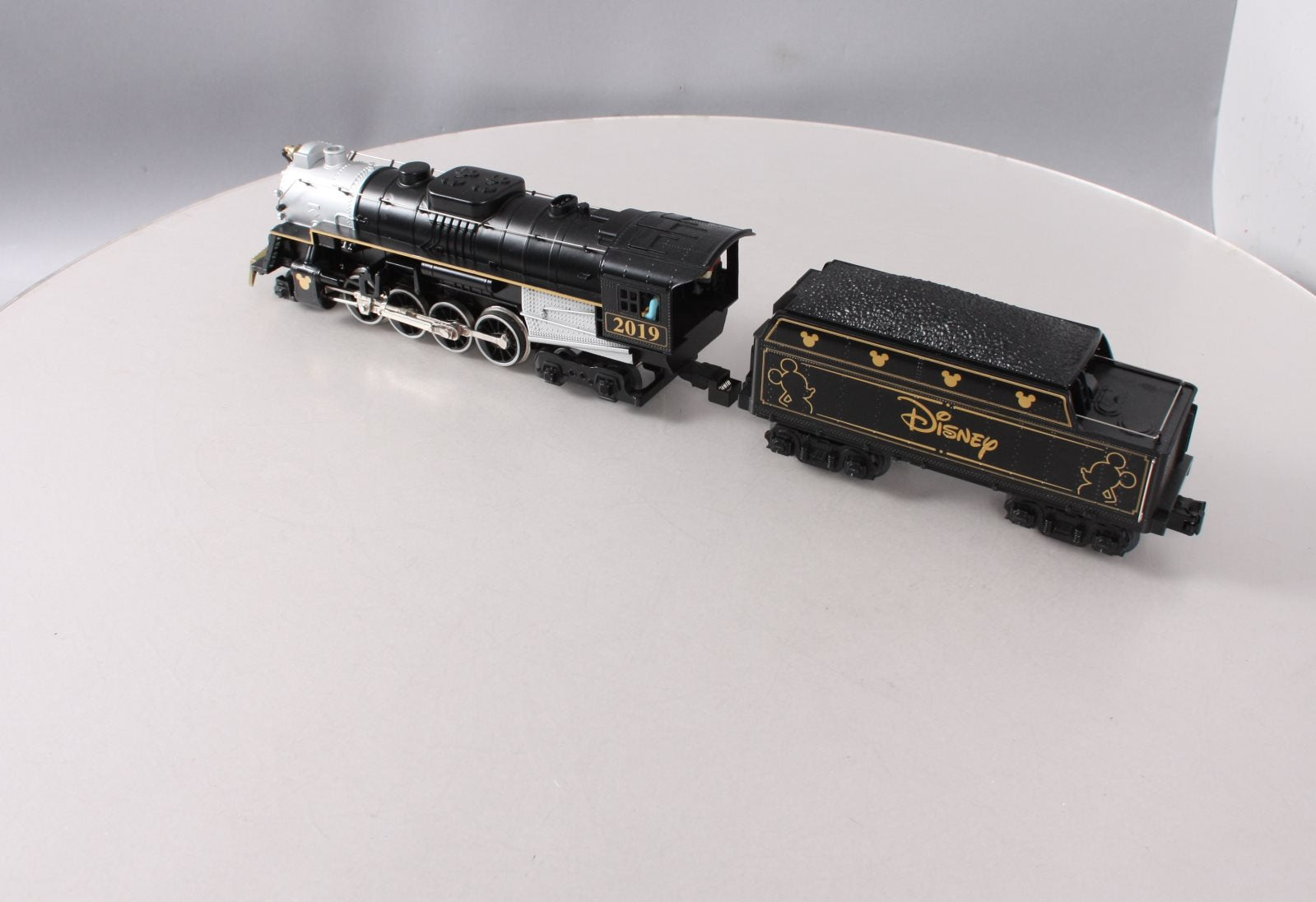 Lionel 1932080 O Disney Lionchief Plus 2.0 Berkshire Steam Locomotive #2019