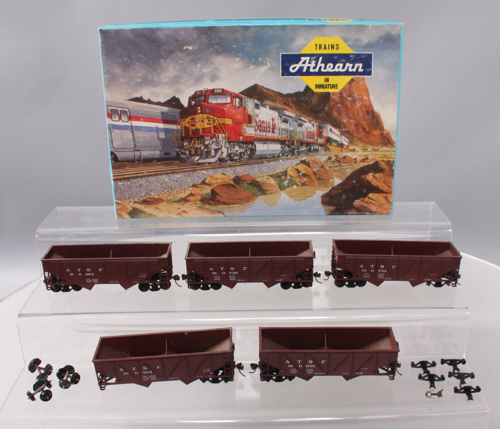 Athearn 6101 HO Scale Santa Fe 34' CS Hopper Kit (5 Car )