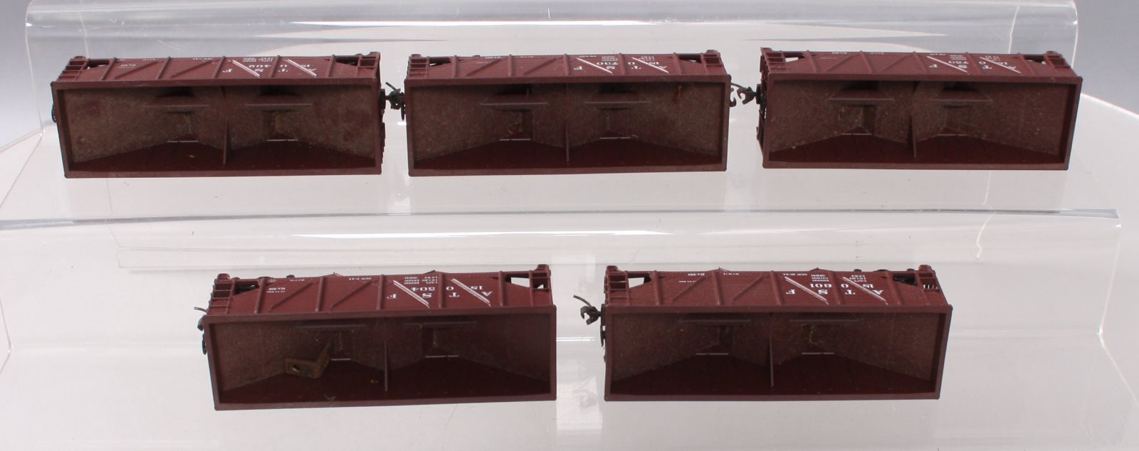Athearn 6101 HO Scale Santa Fe 34' CS Hopper Kit (5 Car )