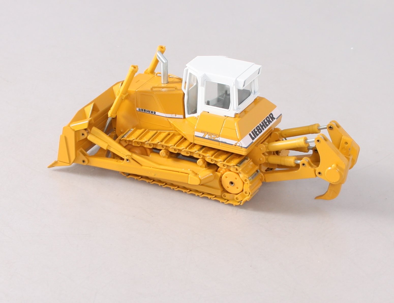 Conrad 2806 1:50 Liebherr PR 752 Crawler Tractor NIB