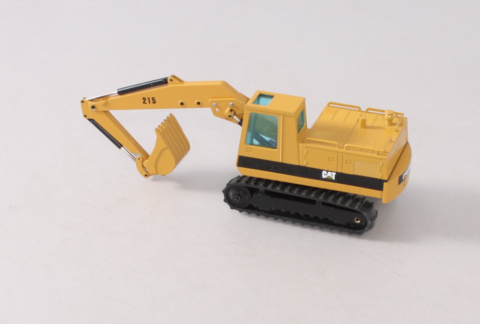 NZG 190 1:50 Caterpillar 215 Hydraulic Excavator