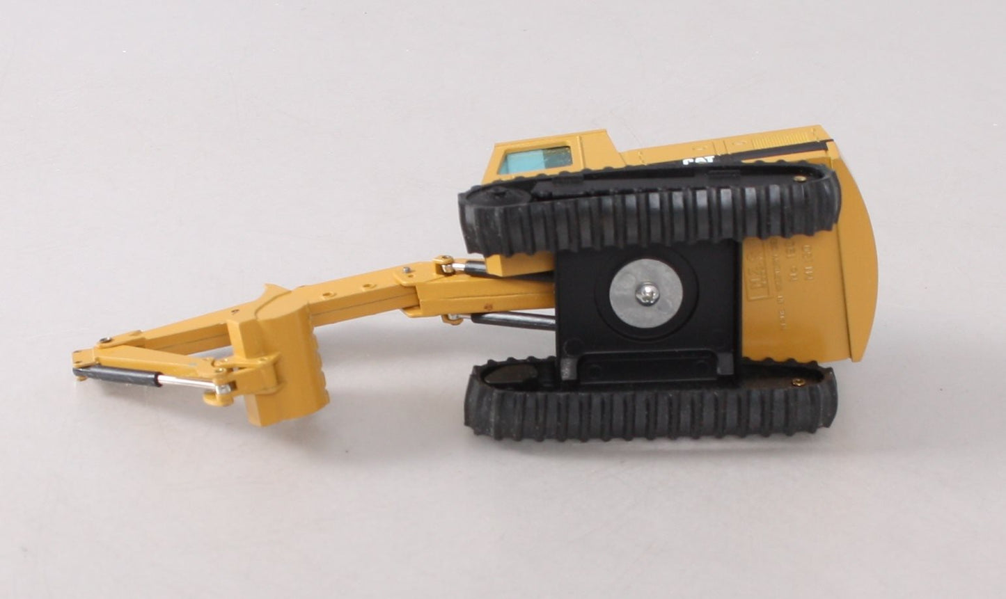 NZG 190 1:50 Caterpillar 215 Hydraulic Excavator