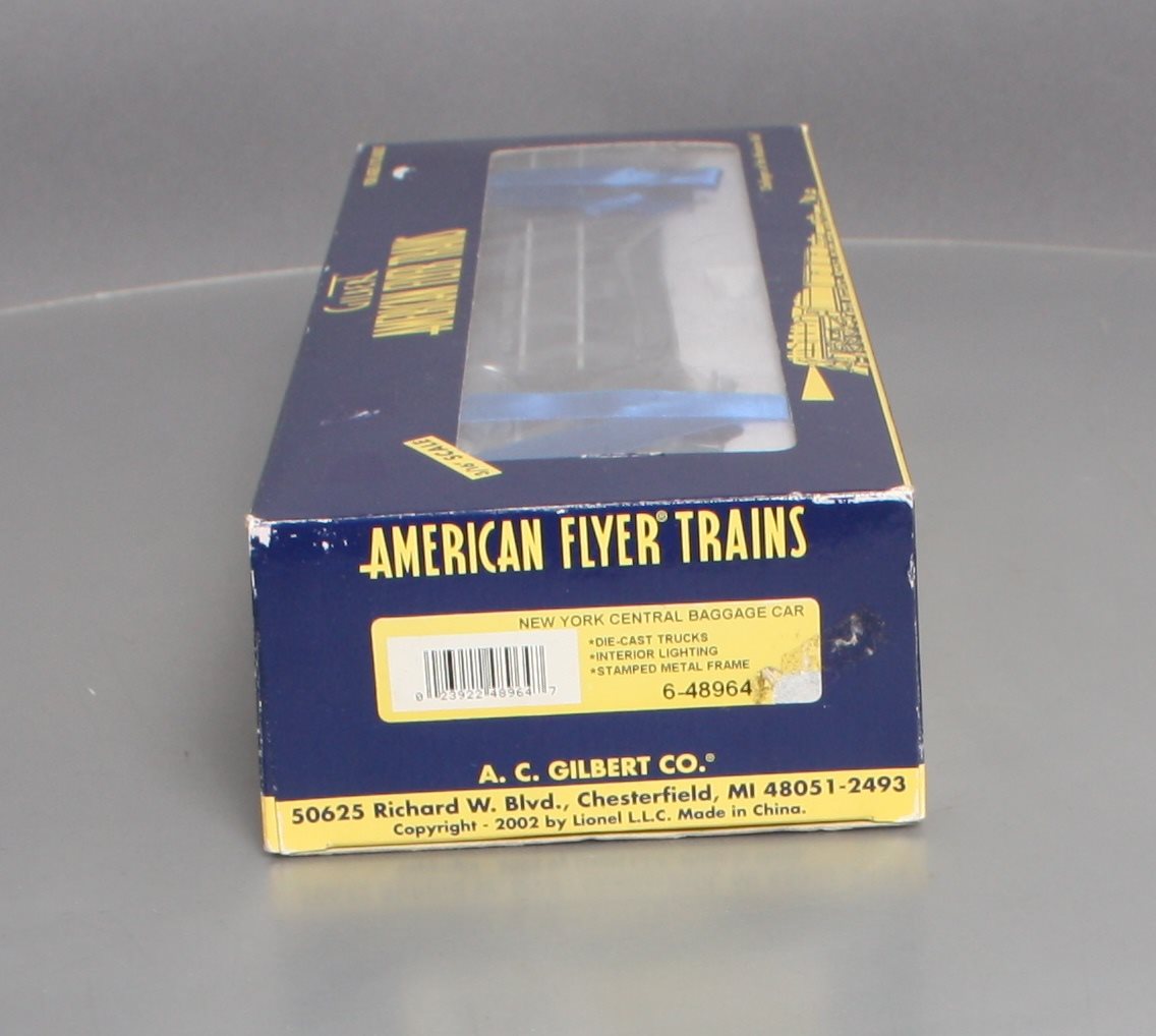 American Flyer 6-48964 S Gauge New York Central Streamlined Full Baggage Car NIB