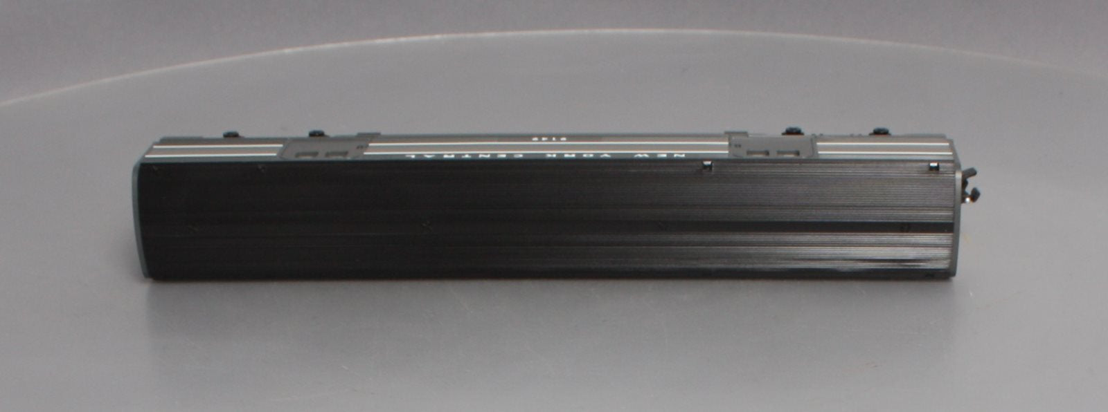 American Flyer 6-48964 S Gauge New York Central Streamlined Full Baggage Car NIB