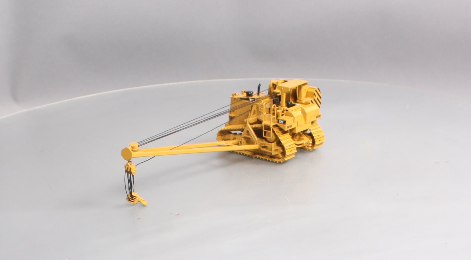 CCM 1:48 Caterpillar 587T Diecast Pipelayer LN/Box
