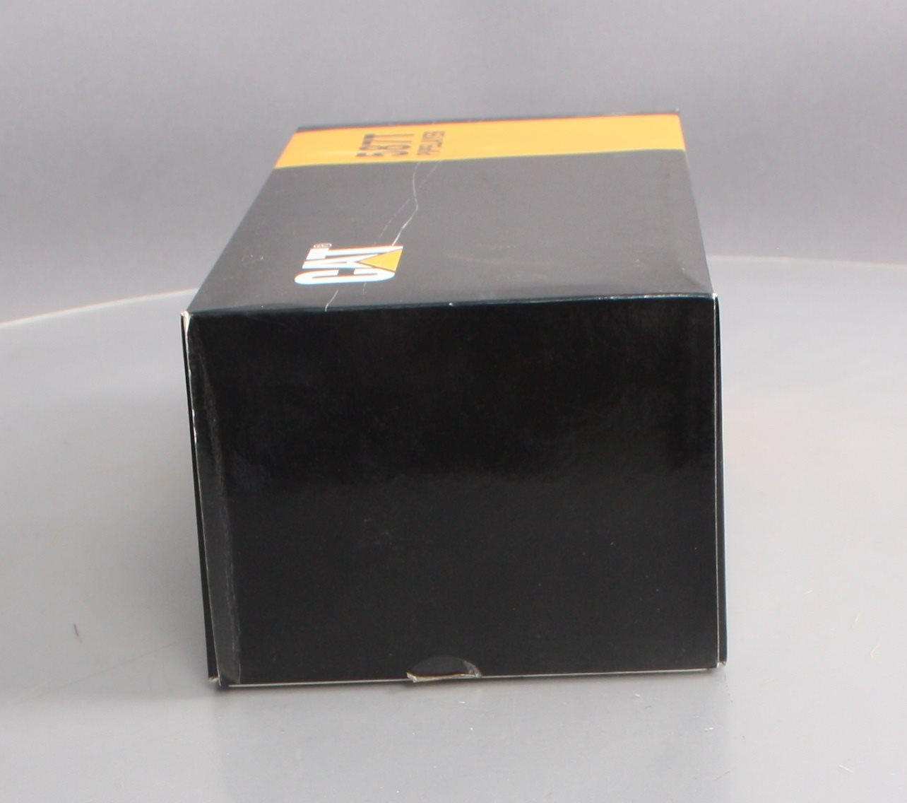 CCM 1:48 Caterpillar 587T Diecast Pipelayer LN/Box