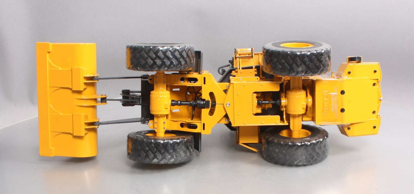Ertl 15774 1:16 Scale Die-Cast John Deere Model 544J Wheel Loader NIB