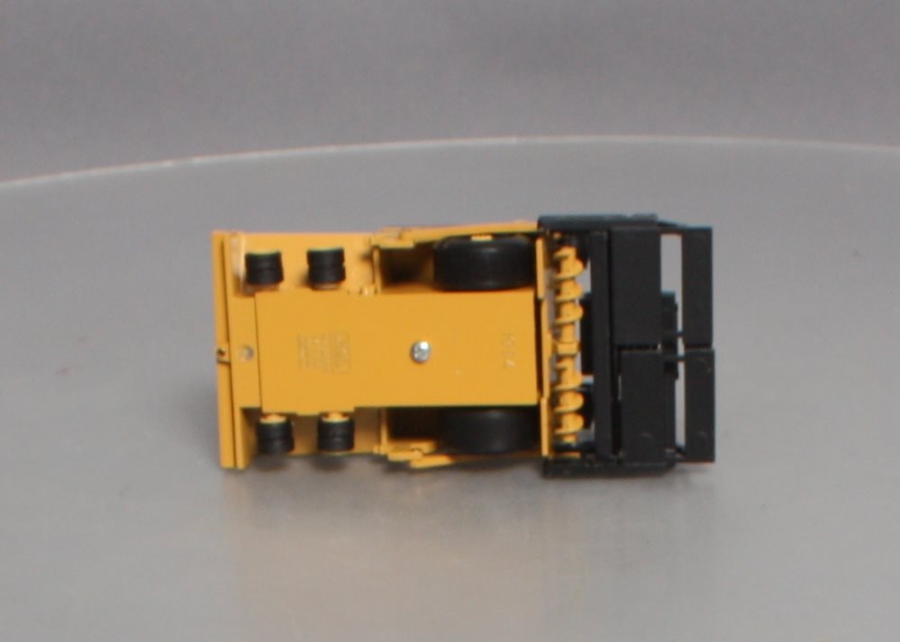 NZG 3881 1:50 Caterpillar AP-1000 Asphalt Paver LN/Box